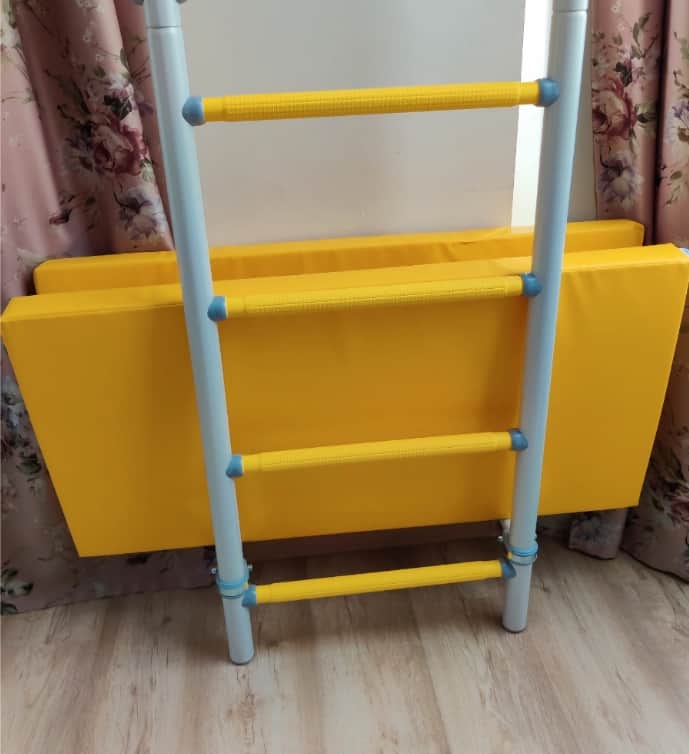 gymnastic mattress 100x100x10cm 2 piece Comet39