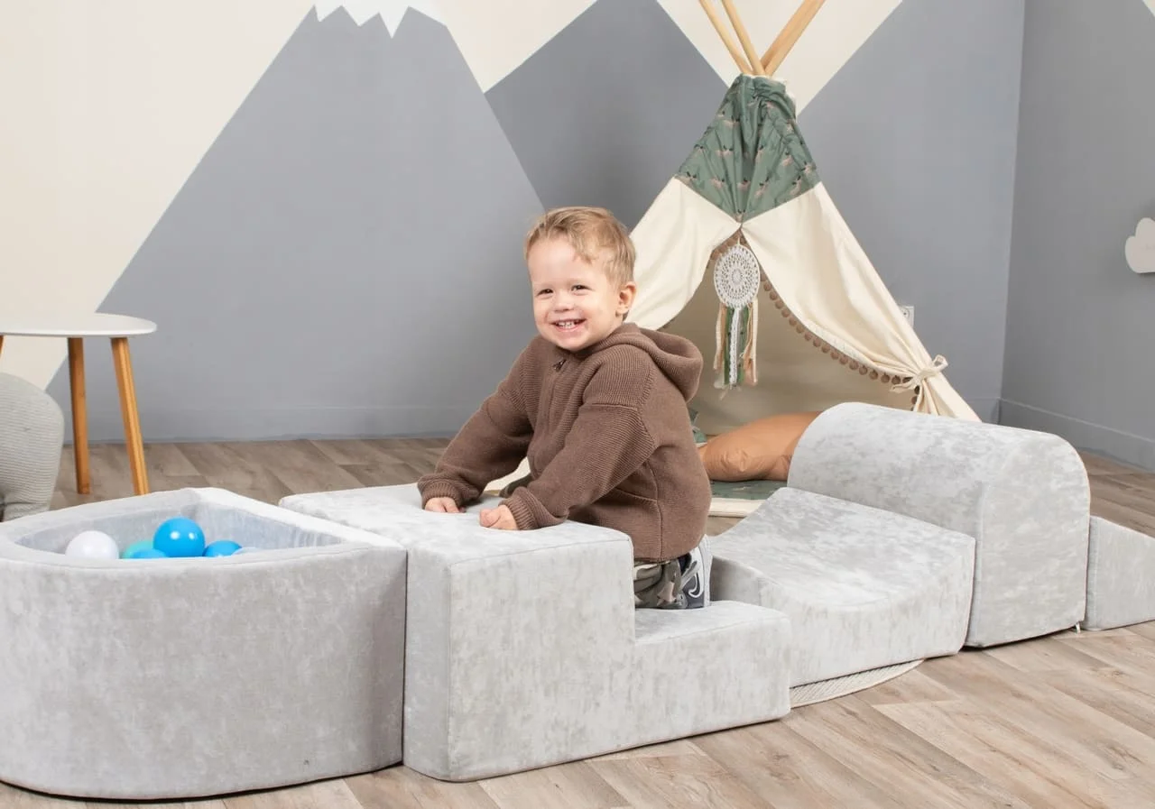 obstacle course for childrenboy.webp
