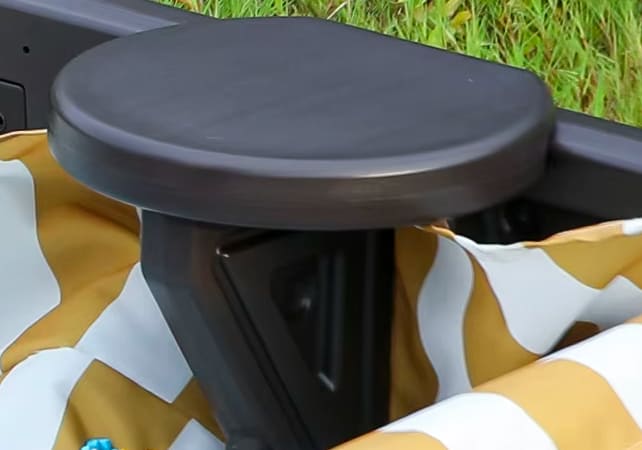 plastic sandpit with seats 3.jpg