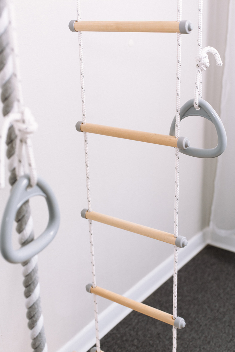 wall mounted pull up bar accessories.jpg